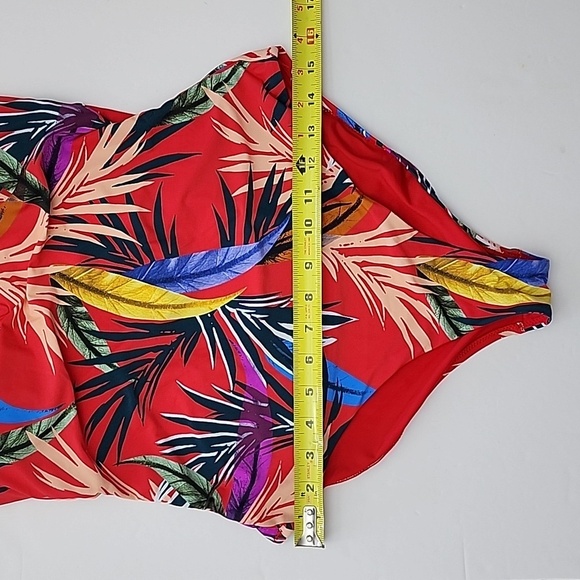 One Piece Bathing Suit Strappy Back Red Multi Tropical Floral Print Size  S/M - Picture 12 of 15